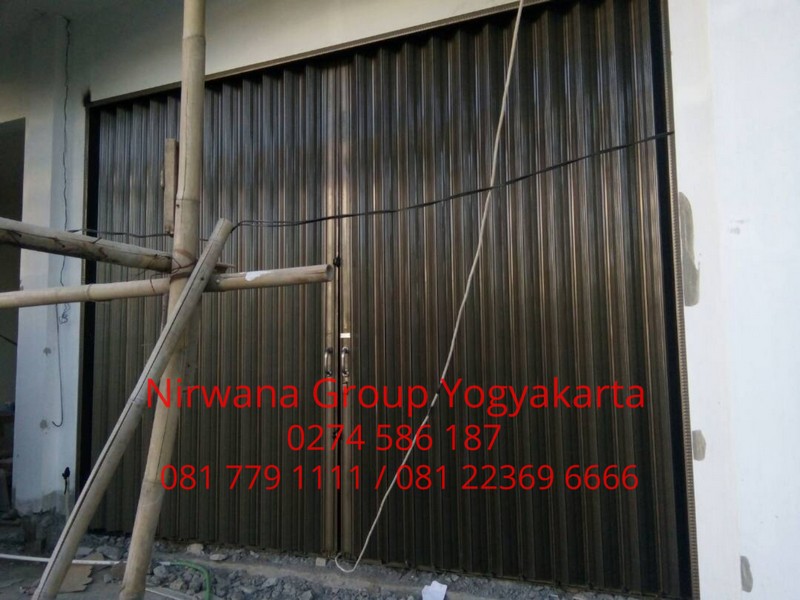 Pemasangan Pintu Folding Gate Harmonika Jakartaan 0 5 mm 