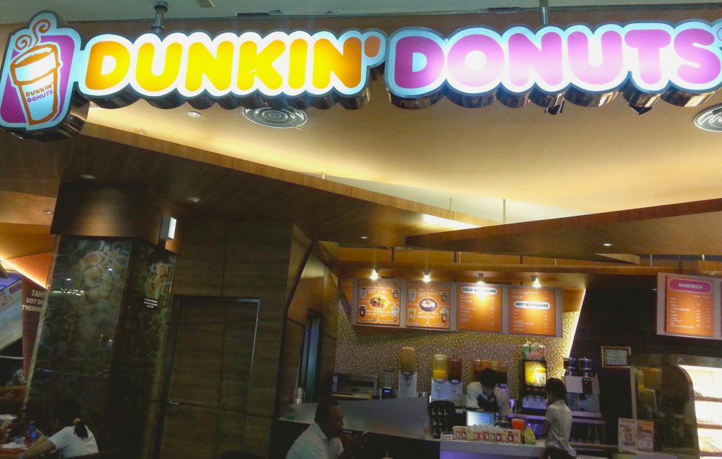 dunkin donuts amplaz jogja