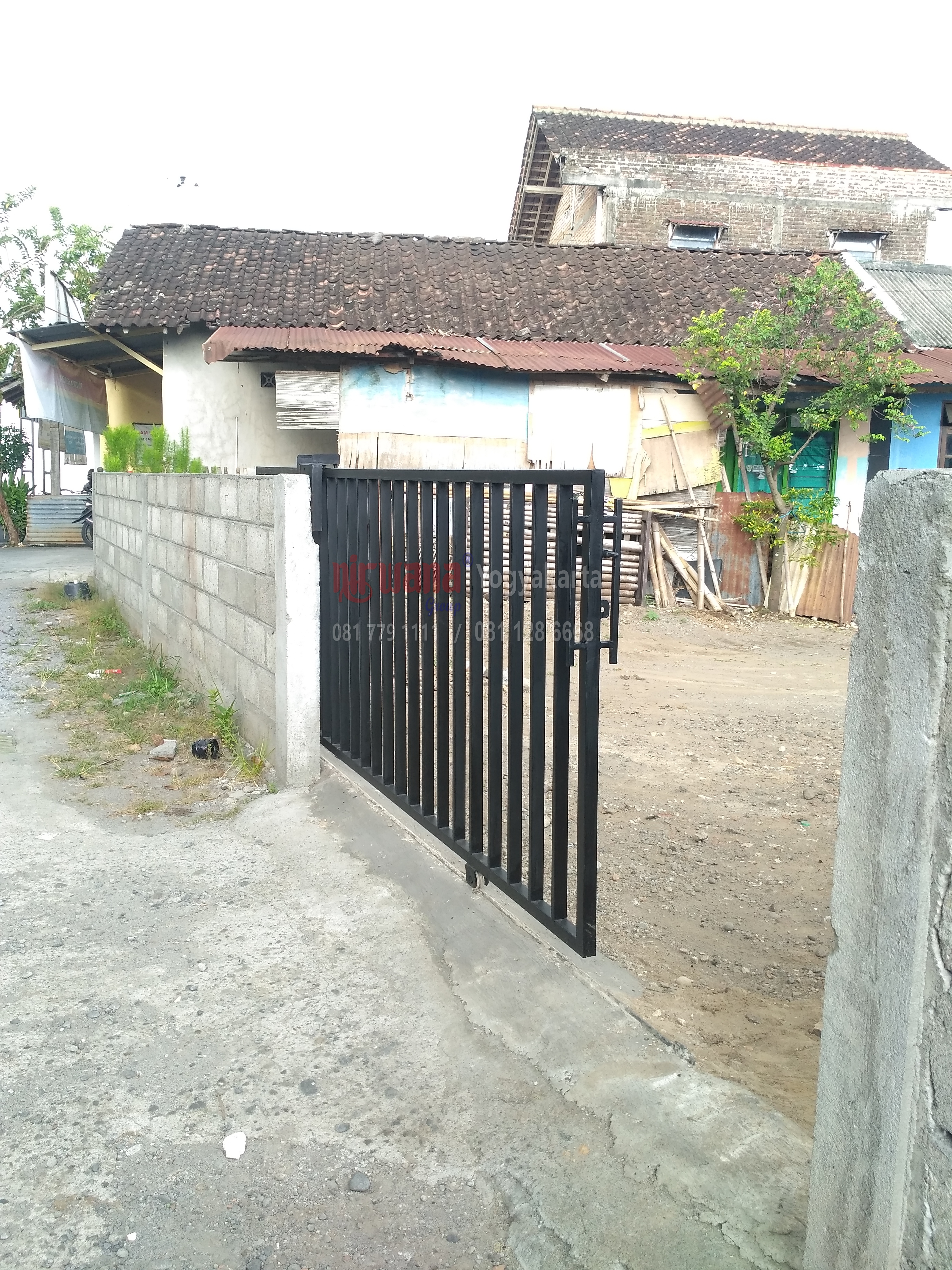 Pemasangan Pintu  Pagar  Minimalis di Warungboto Yogyakarta  