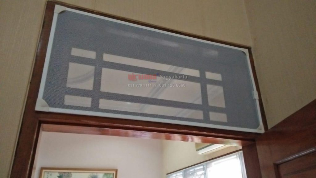 Pemasangan Ram  Nyamuk  Magnetic Insert Screen di Patra 