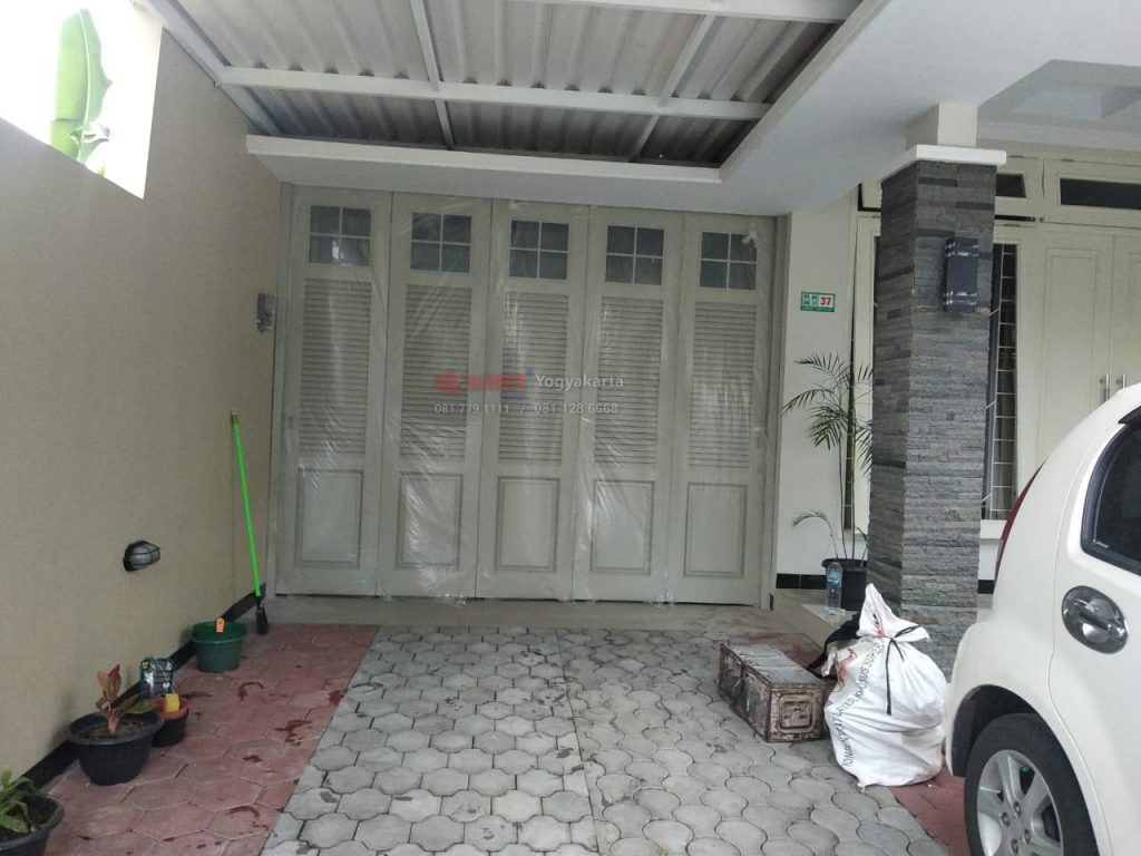 Pemasangan Pintu  Sliding  Premium di Jl Mete Kalasan 