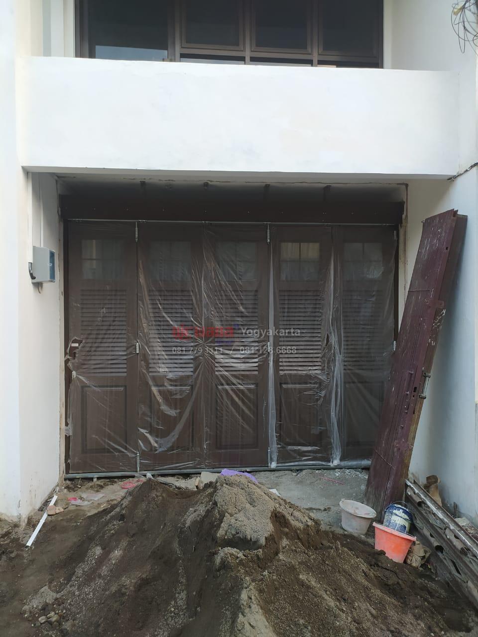 Pemasangan Pintu  Sliding  Premium di Jl Kaliurang Pandega 