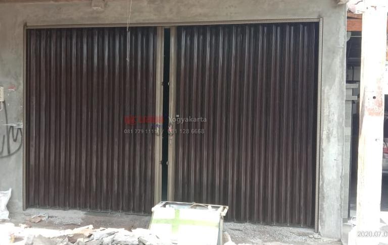 Pemasangan Pintu  Folding  Gate  Premium 0 4mm di Jl Timoho 