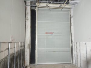 Pemasangan Pintu  Rolling Door One Sheet Full Perforated  di 