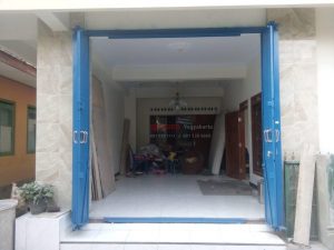 Pemasangan Pintu  Harmonika  Premium Piano ketebalan daun  1 