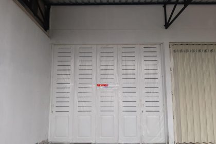 Pemasangan Pintu Sliding Premium di Wirosaban