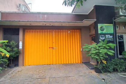 Pemasangan Pintu Harmonika Rasional C di Danurejan, Bausasran, Yogyakarta