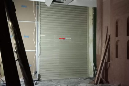 Pemasangan Rolling Door Electric Full Perforated 0,8mm di Poppy Petals Pakuwon Mall