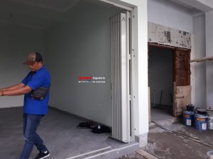 Pemasangan Pintu Harmonika Premium Piano di Jl Kaliurang Yogyakarta
