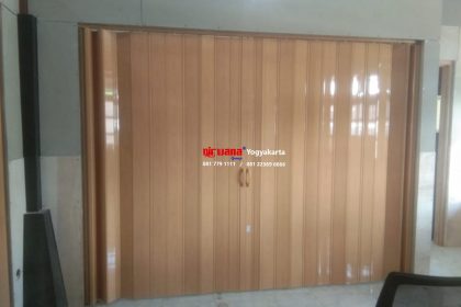 Pemasangan Folding Door PVC di Dinas PUPR Klaten Jawa Tengah