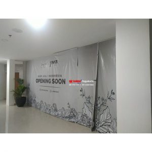 Pemasangan Rolling Door One Sheet 30cm Perforated di Kopi Janji Jiwa Delta Mall Surabaya