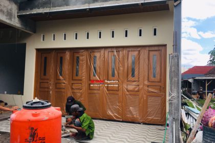 Pemasangan Pintu Sliding Premium di Pemukubaru, Tlogo, Prambanan, Klaten, Jawa Tengah.