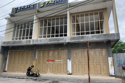 Pemasangan Pintu Lipat Premium Ekonomis Ketebalan 1,2mm di Jl. Ahmad Yani, Kebumen, Jawa Tengah.