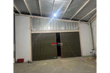 Pemasangan Folding Gate Premium Ketebalan 1,2mm di Wonosobo, Jawa Tengah.