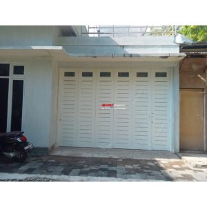 Pemasangan Pintu Lipat Premium Ekonomis 1,2mm di Argomulyo Sedayu, Bantul, Yogyakarta.