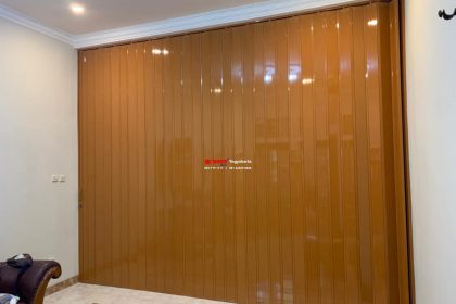 Pemasangan Folding Door PVC di Jl Candi Gebang Ngemplak Sleman Yogyakarta