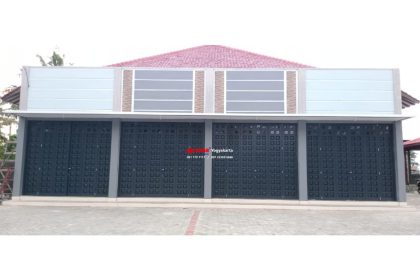 Pemasangan Pintu Lipat Premium Ekonomis di Mulyodadi Bambanglipuro, Bantul, Yogyakarta.