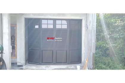 Pemasangan Pintu Sliding Standart 1,2mm di Jumeneng Kidul, Sumberadi, Mlati, Sleman, Yogyakarta.