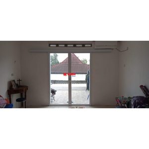 Pemasangan Pintu Geser Aluminium di Belaran Madurejo, Prambanan Yogyakarta.