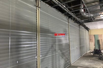 Pemasangan Rolling Door One Sheet Full Perforated di Tenant OPPO Store, Rita Mall Purwokerto