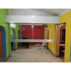 Pemasangan Rolling Grille Stainless di Pojung Laweyan Solo Jawa Tengah.