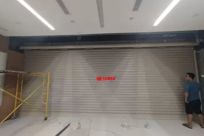 Pemasangan Rolling Door Electric Full Perforated 1,2mm di OPPO Pakuwon Mall Solo Jawa Tengah