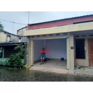 Pemasangan Pintu Harmonika Rasional A di Perumnas Condongcatur Sleman, Yogyakarta.