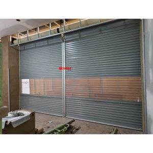 Pemasangan Rolling Door One Sheet 70cm Perforated di Samsung Plaza Udayana Mall, Bali. .