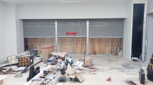 Pemasangan Rolling Door One Sheet Full Perforated di Ibox Duta Mall Banjarmasin Kalimantan 