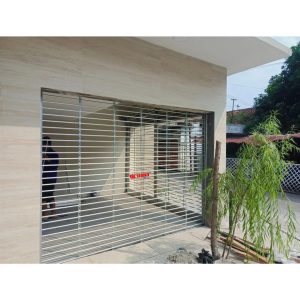 Pemasangan Rolling Grille Aluminium di Gg Manuk Beri Rejowinangun Kotagede Yogyakarta.