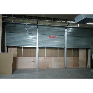Pemasangan Rolling Door One Sheet Full Perforated di Miniso Jogja City Mall