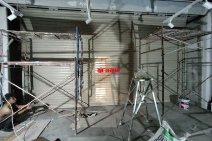 Pemasangan Rolling Door Electric Full Perforated 1,2mm di Asissc Pakuwon City Mall Surabaya