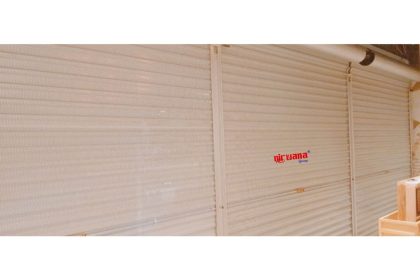 Pemasangan Rolling Door One Sheet Full Perforated di Imperial Kitchen DP Mall Semarang.