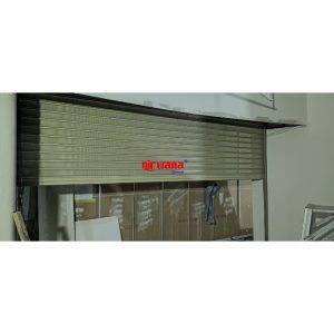 Rolling Door Electric adalah salah satu Pintu Rolling Door yang pengoprasiannya menggunakan mesin dari Taiwan yang dilengkapi dengan sistem Digitalitas dengan cukup menekan Tombol mesin atau remote.