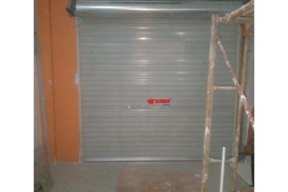 Pemasangan Rolling Door One Sheet Full Perforated di OB Fit Jogja City Mall.