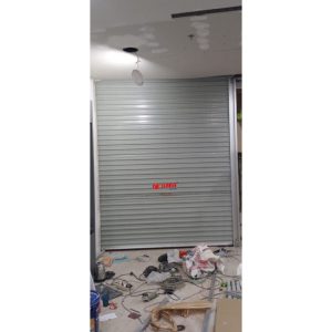 Pemasangan Rolling Door One Sheet Full Perforated di IBox Lippo Plaza Jogja