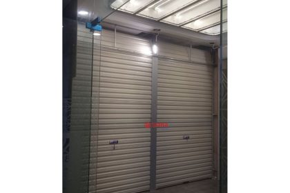 Pemasangan Rolling Door One Sheet 30cm Perforated di Wates Kulon Progo, DIY