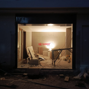 Pemasangan Rolling Door Elektrik di Sanur Bali