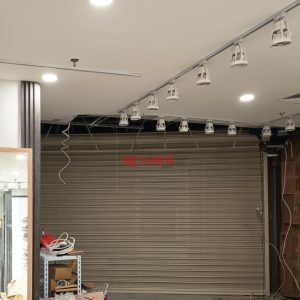 Pemasangan Rolling Door Elektrik Tenant Watchout Tunjungan Plaza 3 Surabaya