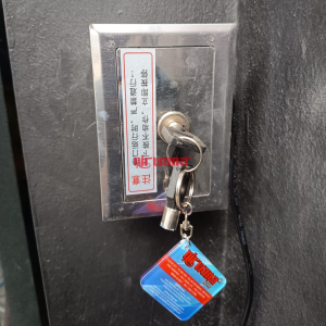 Pemasangan Rolling Door Electric Kebab Lula di Bali oleh Nirwana Grup Surabaya