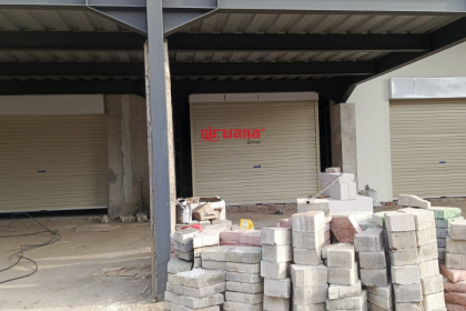 Pemasangan Rolling Door One Sheet Full Perforated Di Madiun