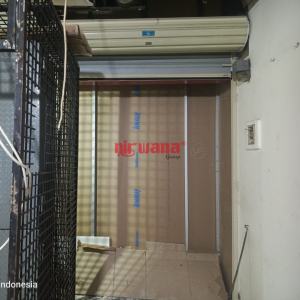 Pemasangan Rolling Door One Sheet 70cm Perforated Tenant Erafone WTC Mall Surabaya Lt 1
