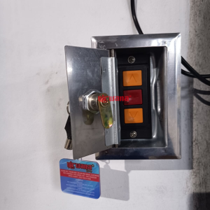 Pemasangan Rolling Door Electric Polos 0,8mm PT Indowin Engineering Indonesia Lamongan