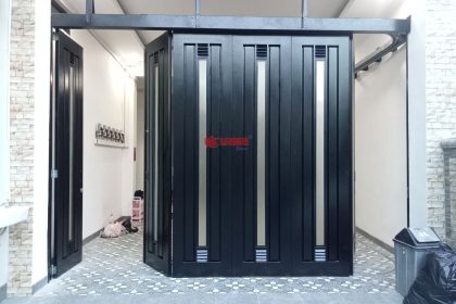 Pemasangan Pintu Sliding Premium Ekonomis di Kledokan Caturtunggal Depok Sleman.
