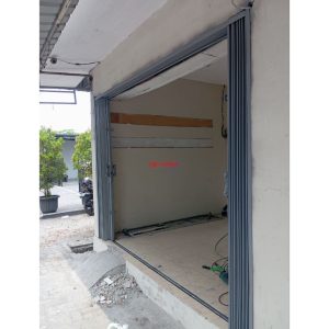 Pemasangan Folding Gate Standart 0,6mm di Kledokan Caturtunggal, Depok, Sleman