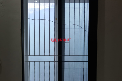 Pemasangan Folding Mesh Door di Sidoarjo oleh Nirwana Group Surabaya
