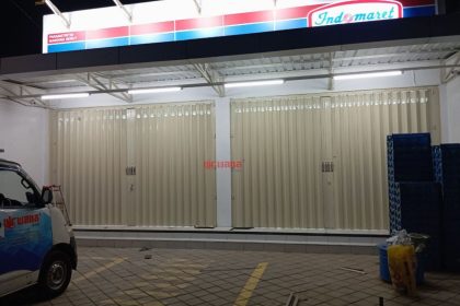 Pemasangan Harmonika Rasional B di Indomaret Jl. Parangtritis Yogyakarta