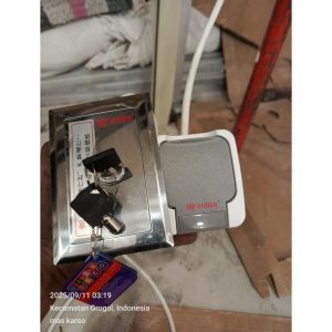 Pemasangan Rolling Door Electric Full Perforated 1,0mm di UBS Gold Pakuwon Mall Solo